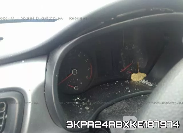 3KPA24ABXKE187974_7.webp