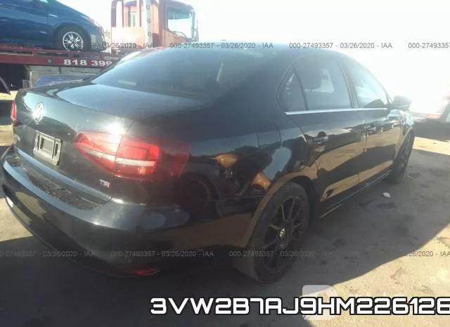 3VW2B7AJ9HM226126_4.webp