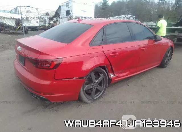 WAUB4AF47JA123946_4.webp