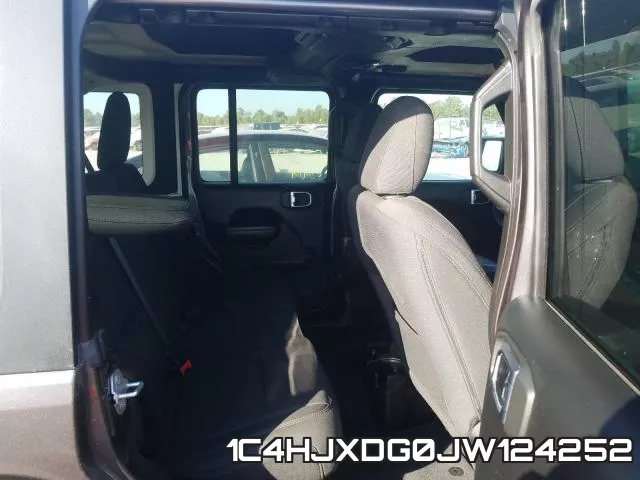 1C4HJXDG0JW124252_6.webp