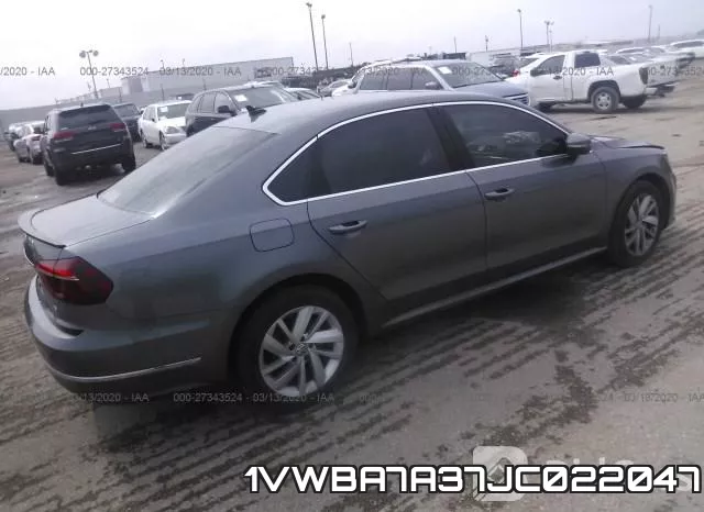 1VWBA7A37JC022047_4.webp