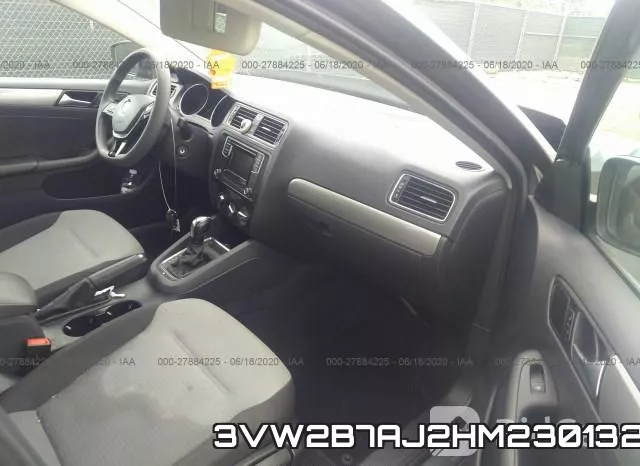 3VW2B7AJ2HM230132