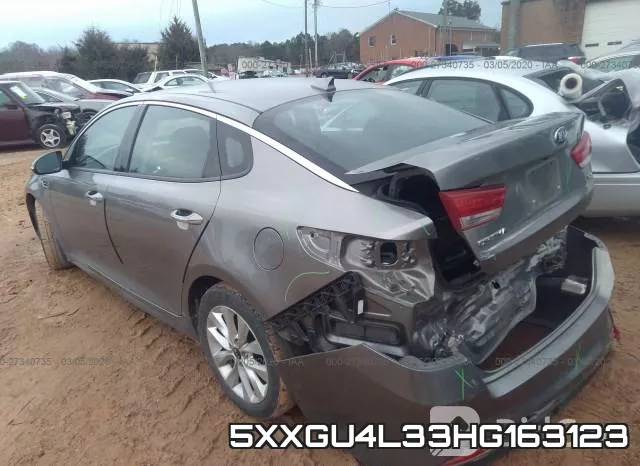 5XXGU4L33HG163123_3.webp