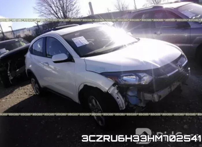 3CZRU6H33HM702541_1.webp
