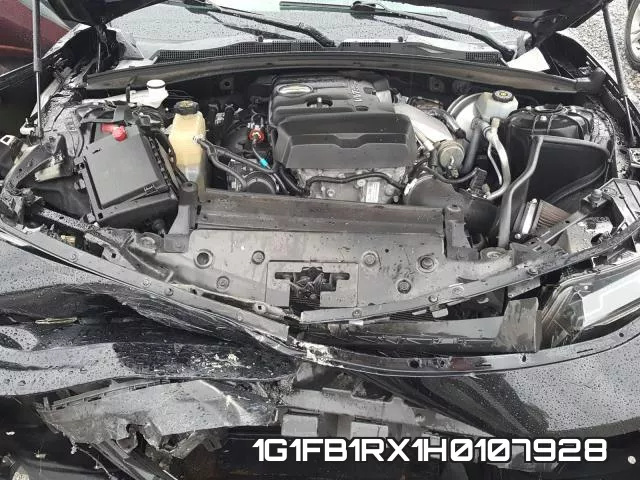 1G1FB1RX1H0107928_7.webp
