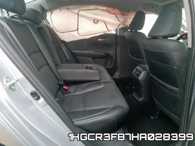 1HGCR3F87HA028399_6.webp