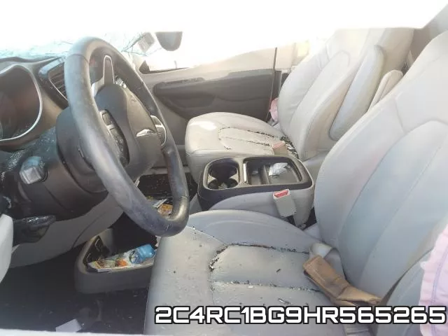 2C4RC1BG9HR565265_5.webp