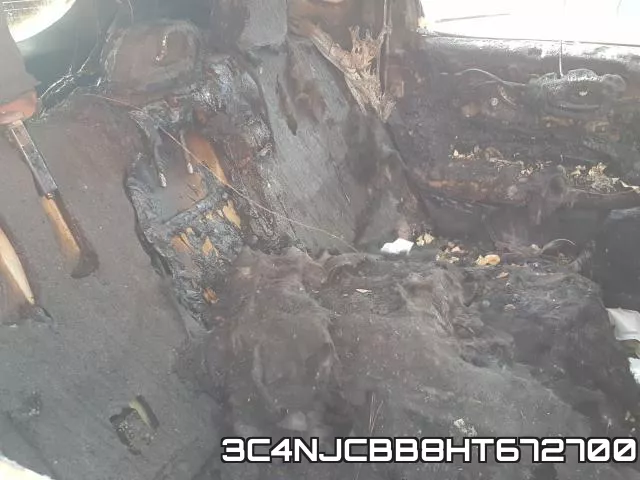 3C4NJCBB8HT672700_6.webp
