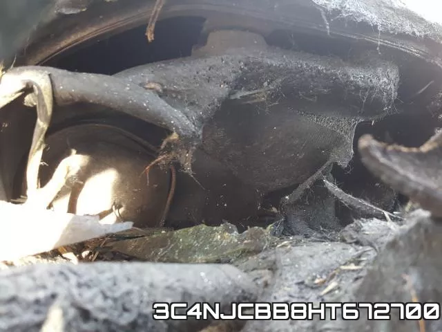 3C4NJCBB8HT672700_8.webp