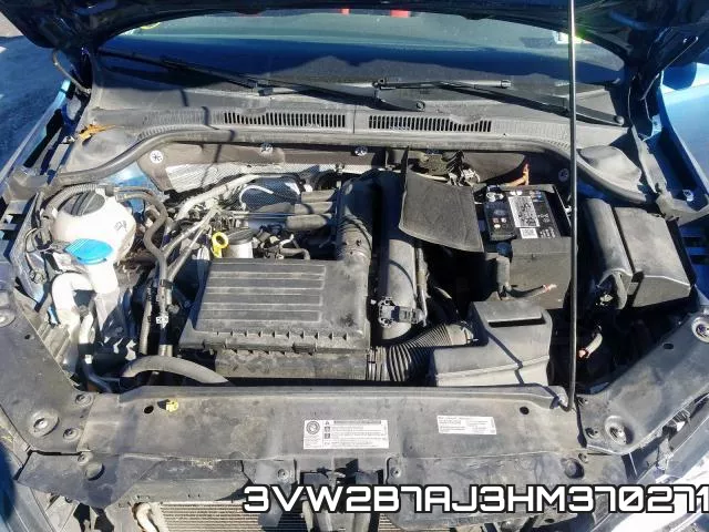 3VW2B7AJ3HM370271_7.webp