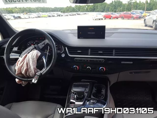 WA1LAAF79HD031105_9.webp