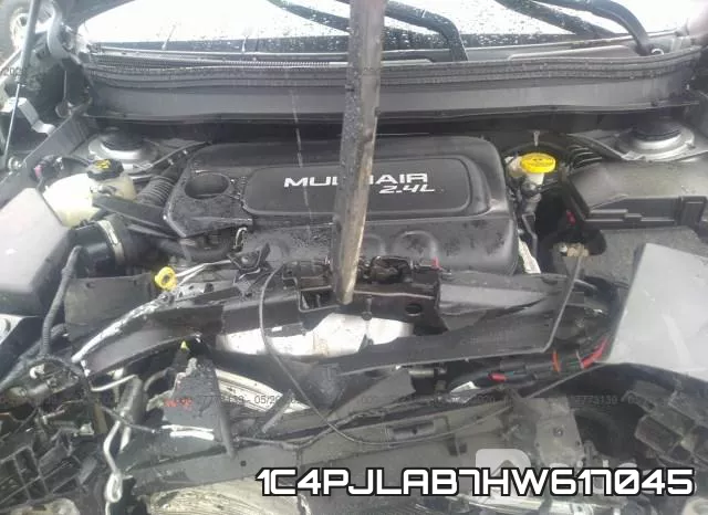 1C4PJLAB7HW617045_10.webp