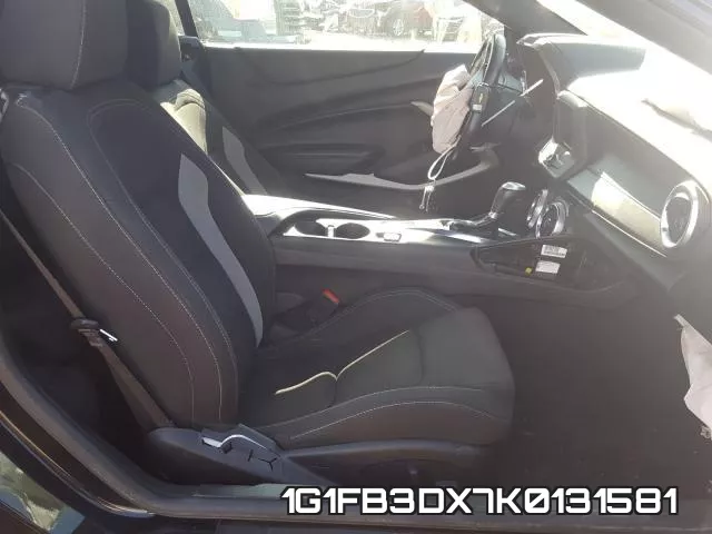 1G1FB3DX7K0131581_5.webp
