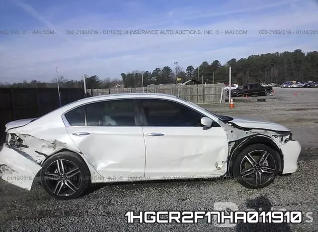 1HGCR2F17HA011910_6.webp