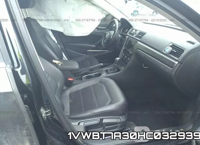 1VWBT7A30HC032939_5.webp
