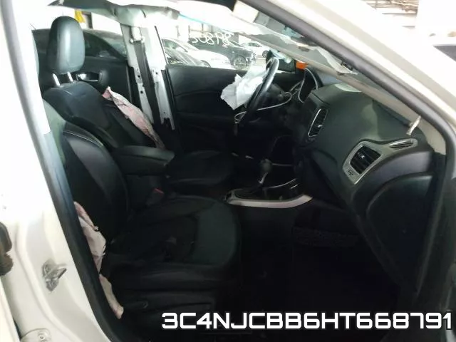 3C4NJCBB6HT668791_5.webp