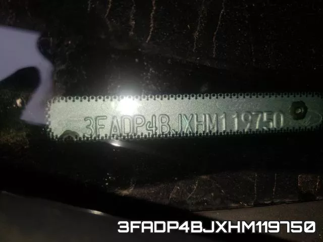 3FADP4BJXHM119750_10.webp