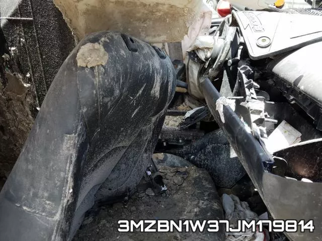 3MZBN1W37JM179814_5.webp