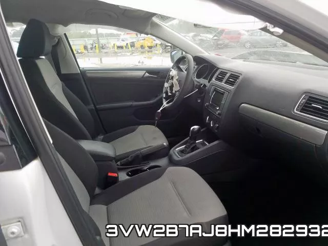 3VW2B7AJ8HM282932_5.webp