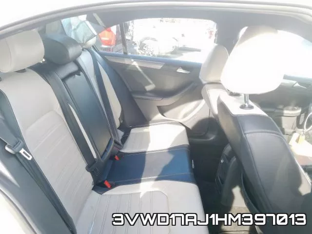 3VWD17AJ1HM397013_6.webp