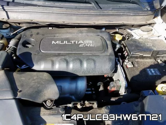 1C4PJLCB3HW617721