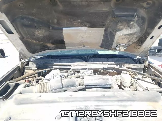 1GT12REY5HF218882_7.webp
