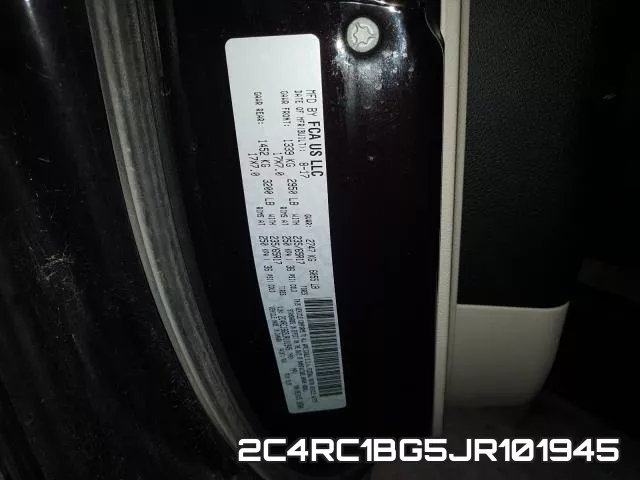 2C4RC1BG5JR101945_10.webp