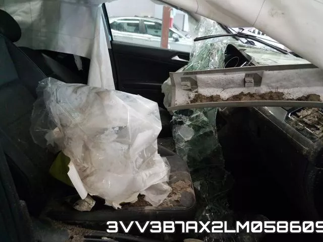 3VV3B7AX2LM058609_5.webp