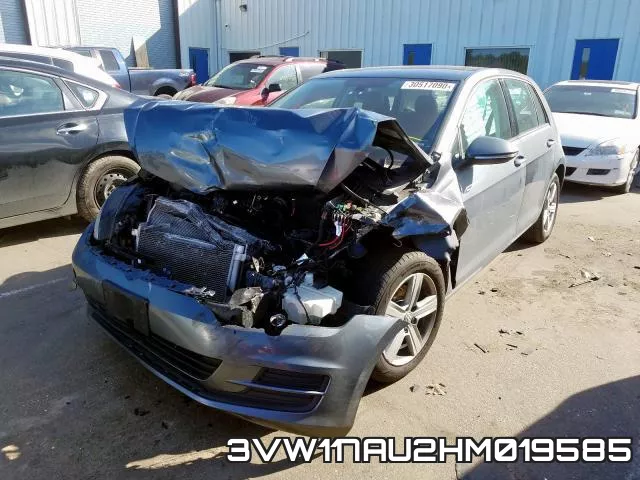 3VW117AU2HM019585_2.webp