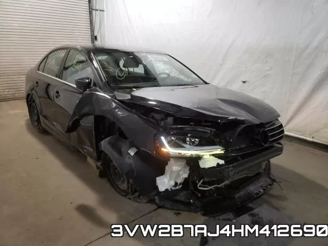 3VW2B7AJ4HM412690_1.webp