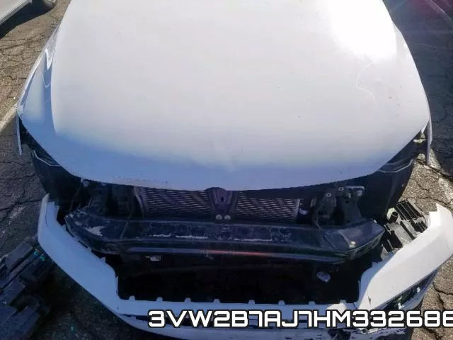 3VW2B7AJ7HM332686_7.webp