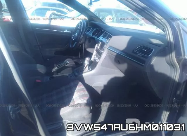 3VW547AU6HM011031_5.webp
