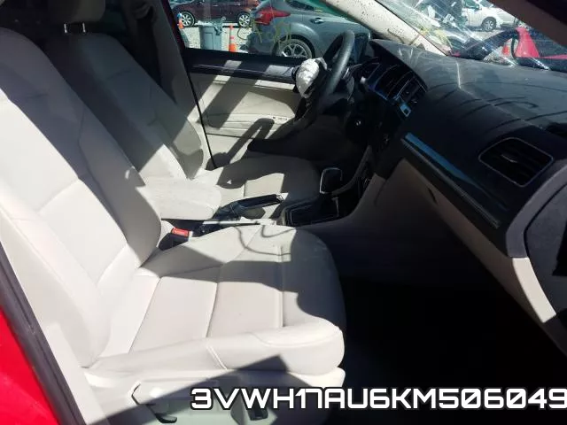3VWH17AU6KM506049_5.webp