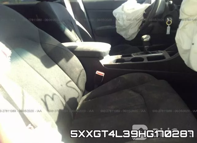 5XXGT4L39HG170287_5.webp