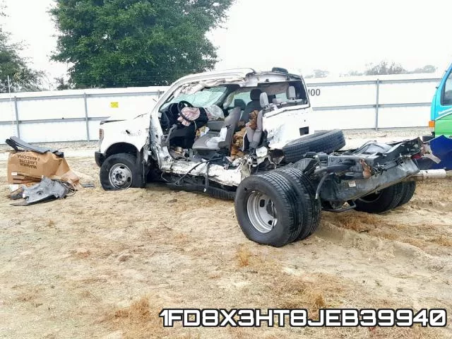 1FD8X3HT8JEB39940_3.webp