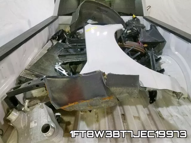 1FT8W3BT7JEC19973_9.webp