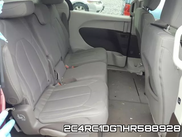 2C4RC1DG7HR588928_6.webp