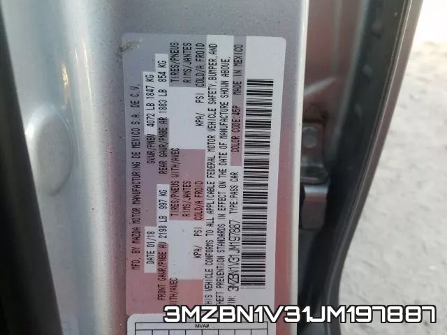 3MZBN1V31JM197887_10.webp