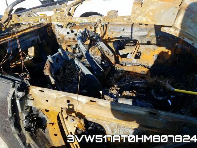 3VW517AT0HM807824