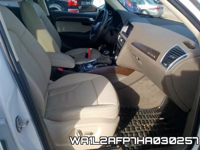 WA1L2AFP7HA030257_5.webp