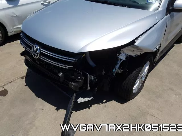 WVGAV7AX2HK051523_9.webp