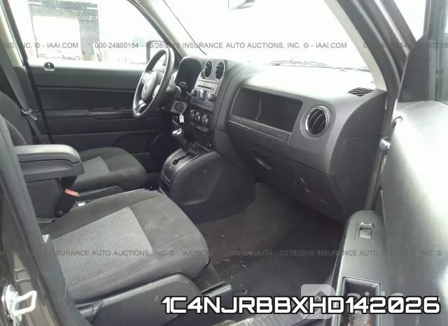 1C4NJRBBXHD142026_5.webp
