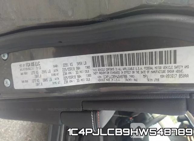1C4PJLCB9HW548789_9.webp