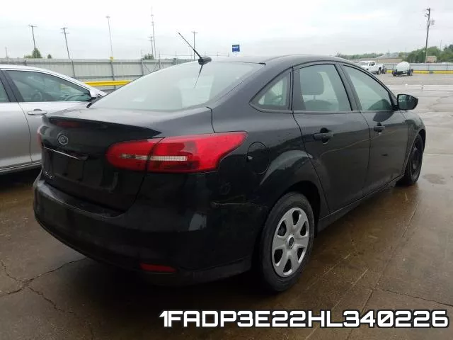 1FADP3E22HL340226_4.webp