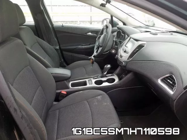 1G1BC5SM7H7110598_5.webp