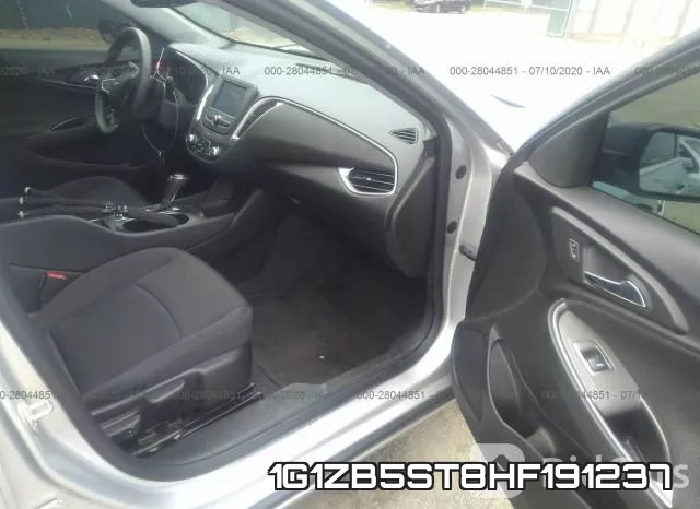 1G1ZB5ST8HF191237_5.webp