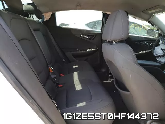 1G1ZE5ST0HF144372