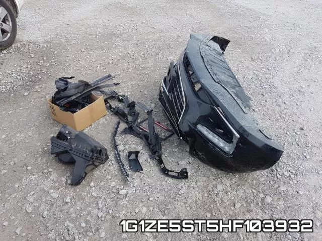 1G1ZE5ST5HF103932