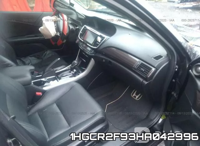 1HGCR2F93HA042996_5.webp