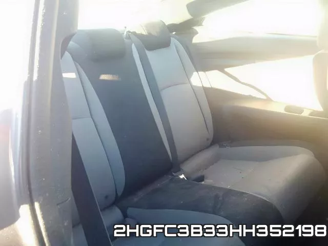 2HGFC3B33HH352198_6.webp